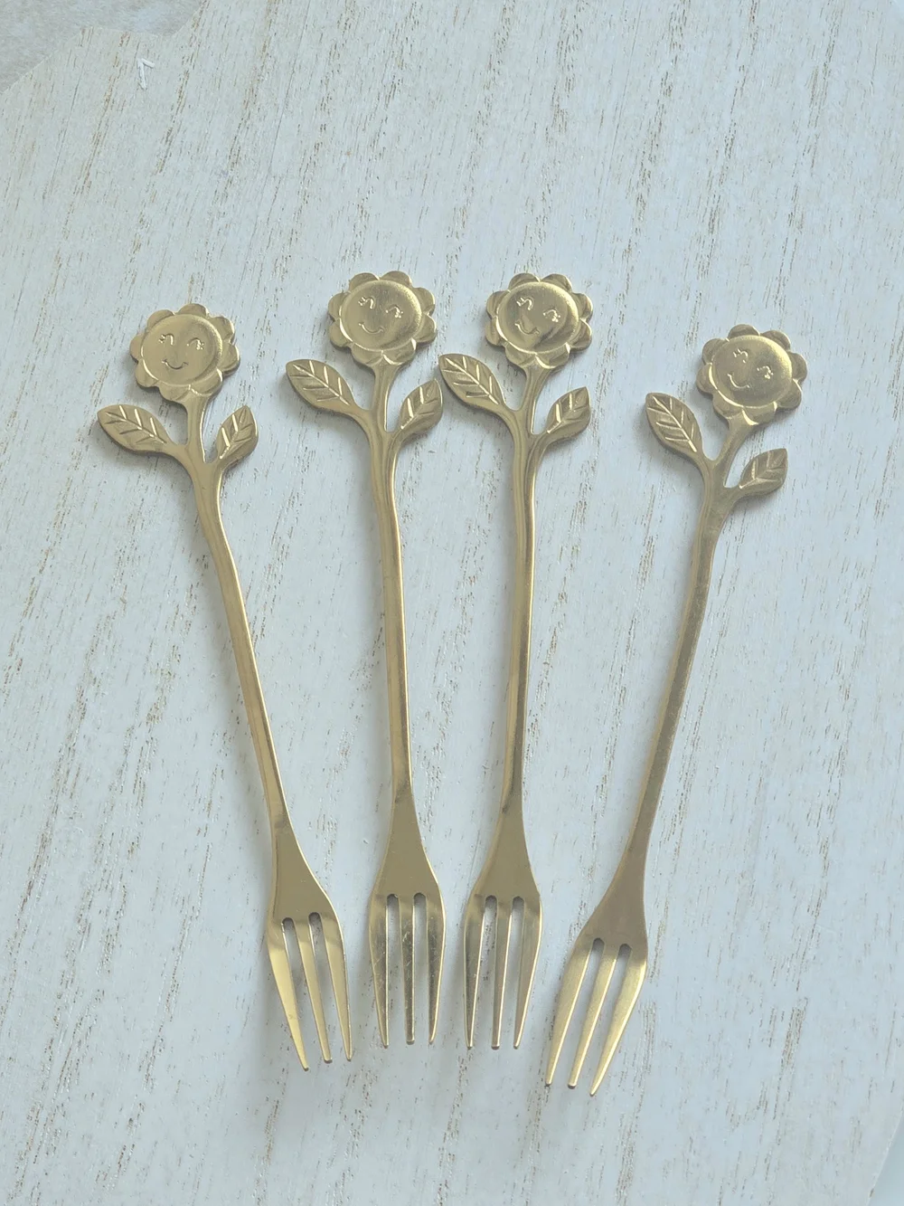 Set of 4 Gold Flower-Handle Dessert Forks